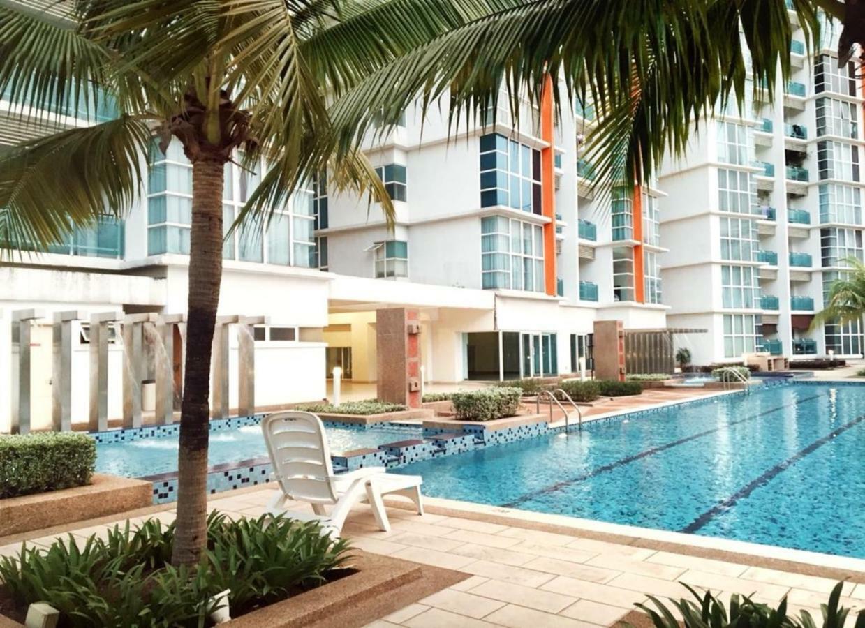 Ara Damansara Oasis Residence, Specious Home 4-8Pax, 8Min Subang Airport, 10Min Sunway Petaling Jaya Ngoại thất bức ảnh